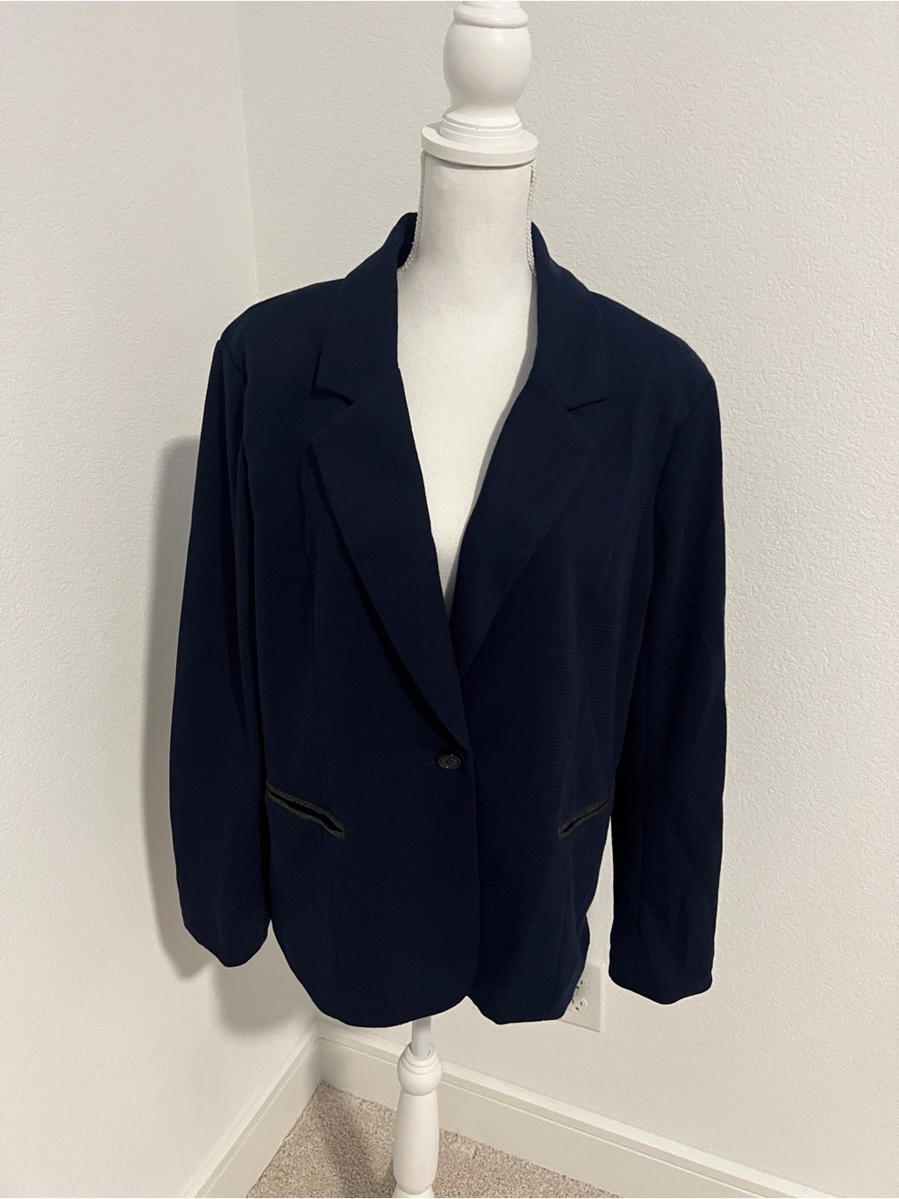 GUC 41 Hawthorn Navy Single-Button Blazer Jacket - Women’s XXL